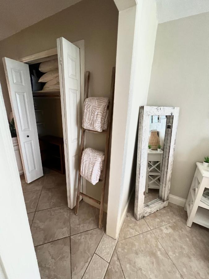 Beach Oasis 704 Lovely Daytona Ocean Front For 5 Sleeps Up To 12 Дейтона-Біч Екстер'єр фото