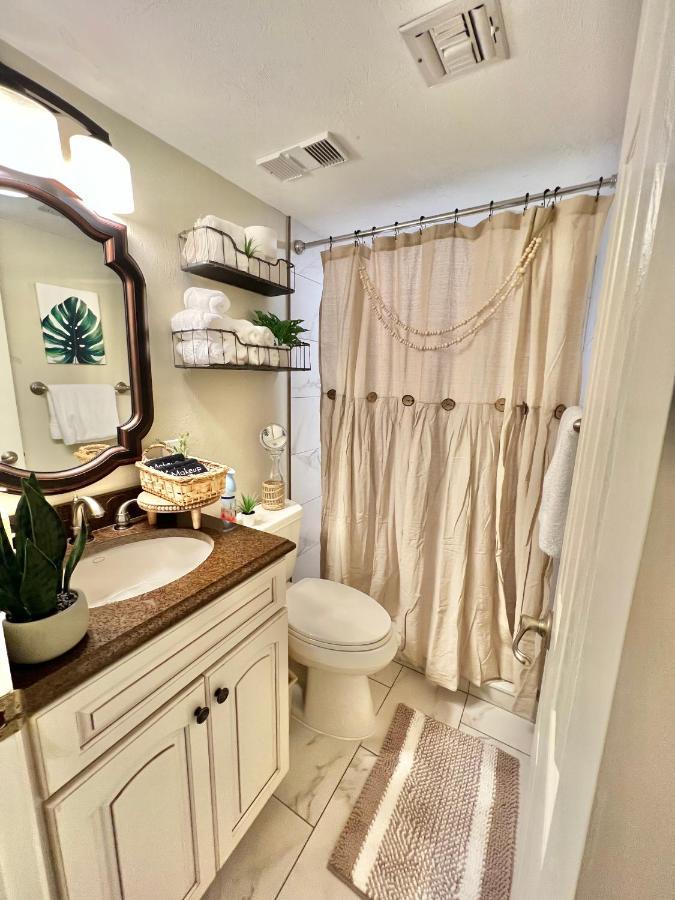 Beach Oasis 704 Lovely Daytona Ocean Front For 5 Sleeps Up To 12 Дейтона-Біч Екстер'єр фото